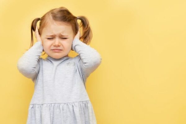 والدین کاشانی غربالگری اضطراب کودکان ۵ تا۶ ساله را جدی بگیرند!